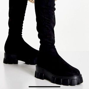 Size 11 suede and rubber sole boots